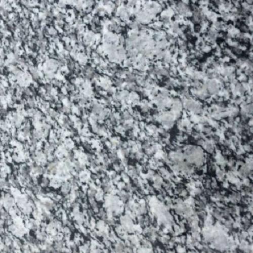 carrelage en granit gris pulvérisé