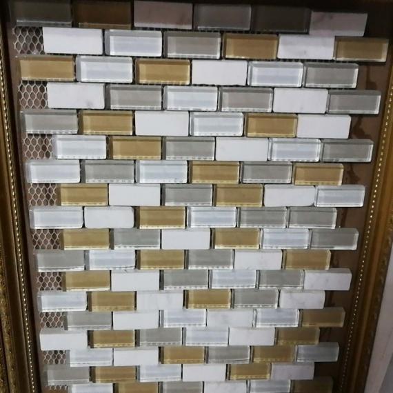 Matériau de construction en mosaïque