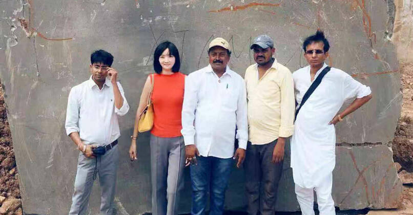 Rencontres avec le propriétaire de la carrière de granit Black Galaxy en Inde